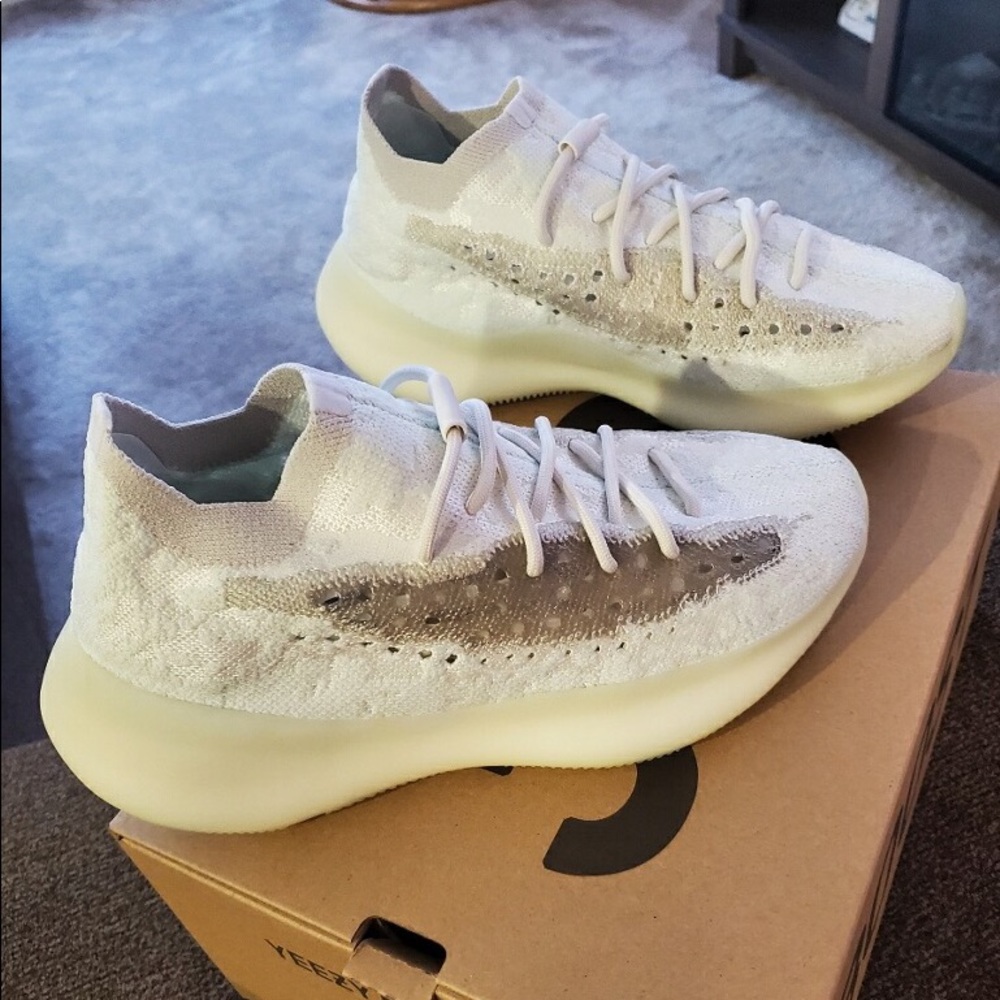 Yeezy boost 380